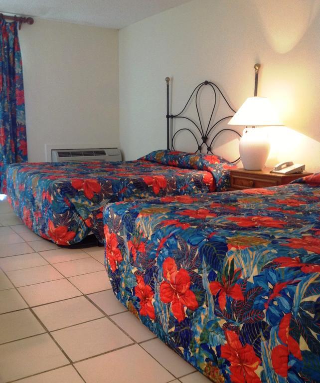 Turtle Cove Inn Δωμάτιο φωτογραφία